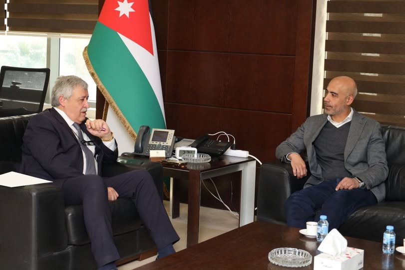 وزير النقل يبحث مع الرئيس التنفيذي لشركة زين الأردن آفاق التعاون في مجالات النقل