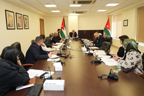اجتماع في وزارة النقل يبحث تحسين ترتيب الأردن في المؤشرات اللوجستية الدولية
